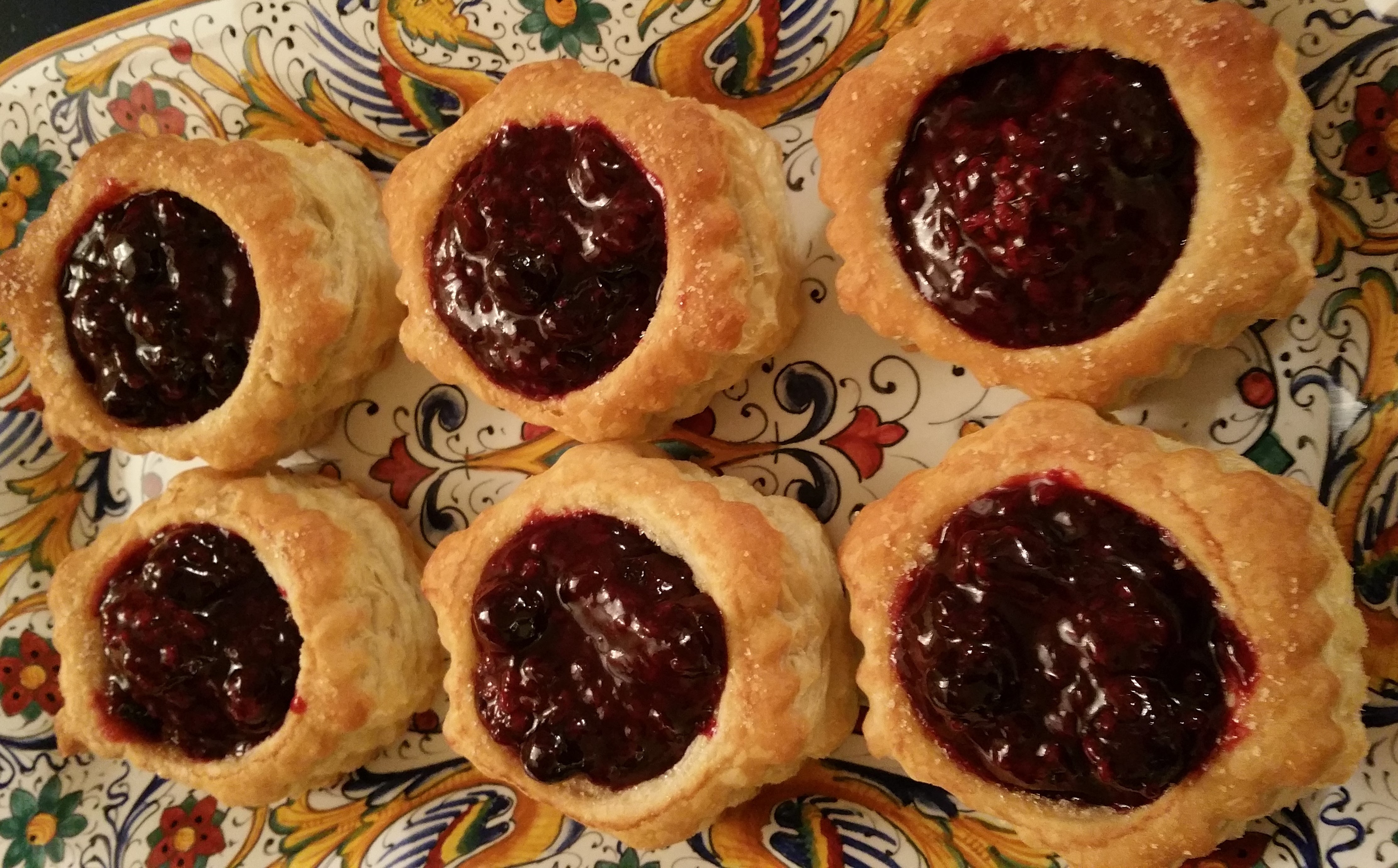 Dewberry Puff with Jam
