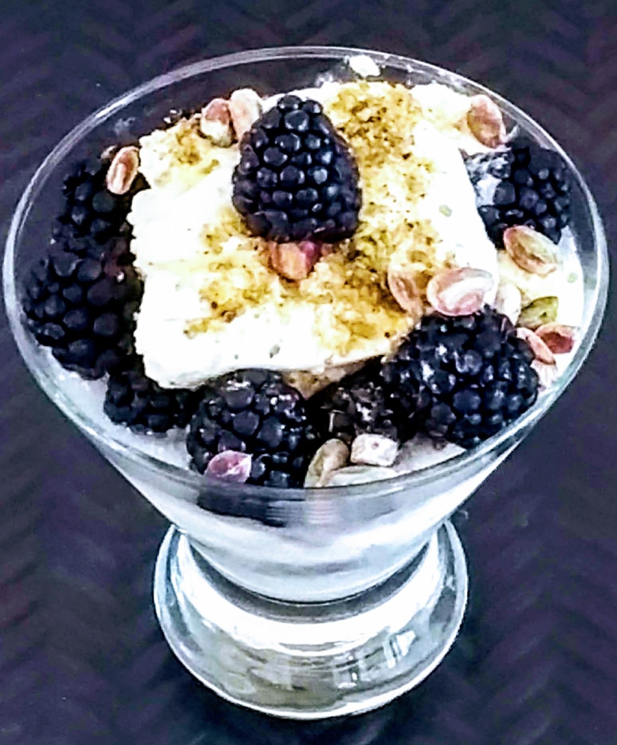 Blackberry Yoghurt Parfait Copy